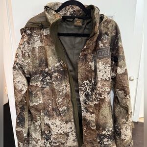 Women’s Camo Insulated Waterproof Jacket